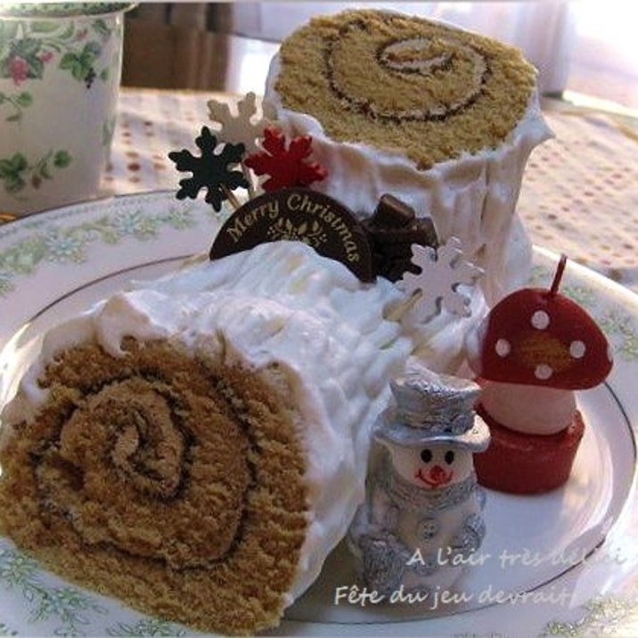 市販のロールケーキで ブッシュドノエル レシピ 作り方 By はなまる子 楽天レシピ 市販のロールケーキで ブッシュドノエル レシピ 作り方 By はなまる子 楽天レシピ